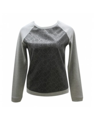 Grey t-shirt with long sleeves and front of imitation leather